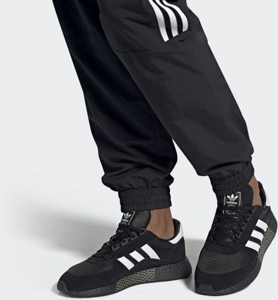 Кроссовки Adidas MARATHON TECH EE4923 р.UK 10 черный