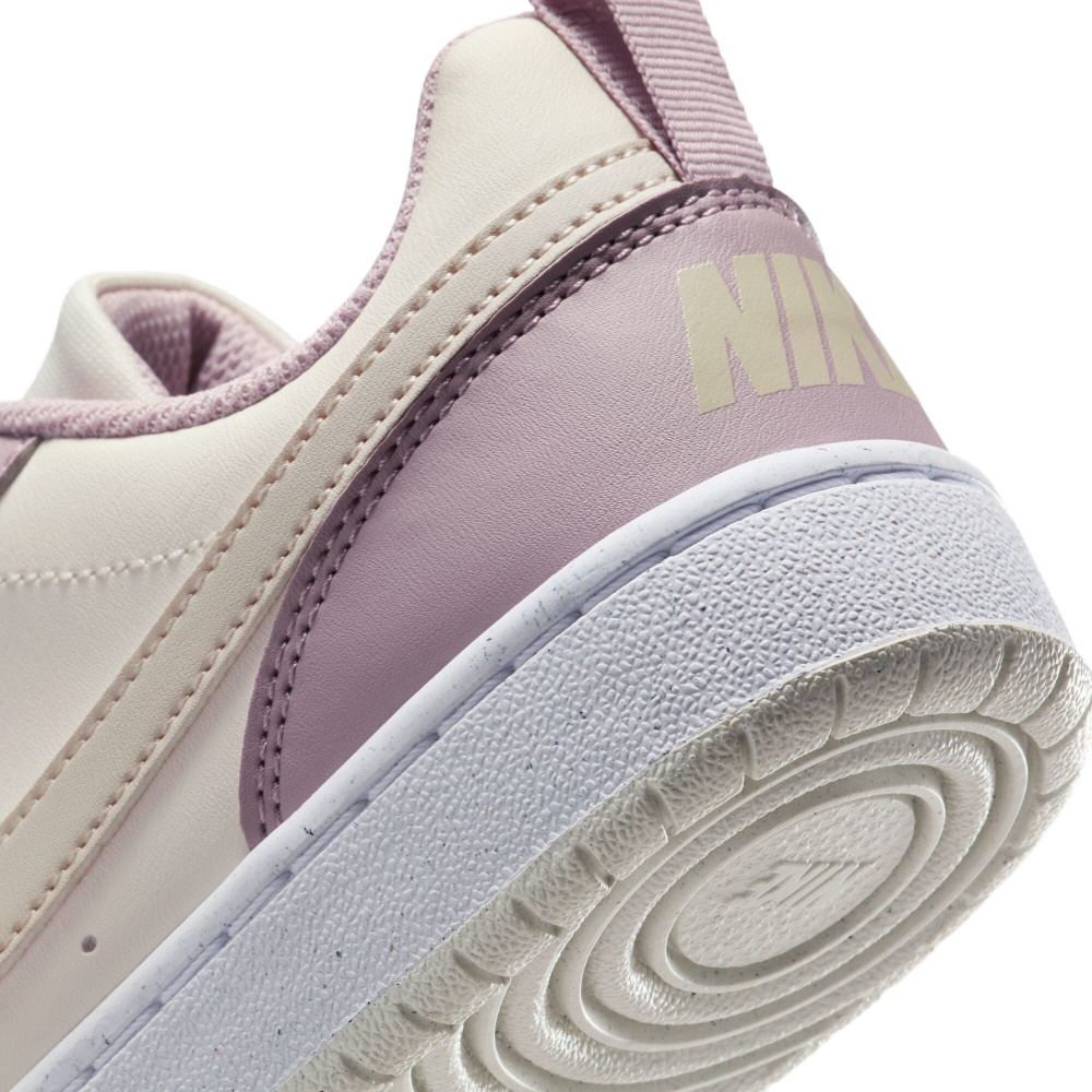 Кроссовки для девочек демисезонные Nike COURT BOROUGH LOW RECRAFT DV5456-129 р.39 бежевые с розовым