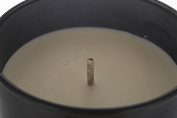 Свічка у склянці із передбаченням аромат сандал 