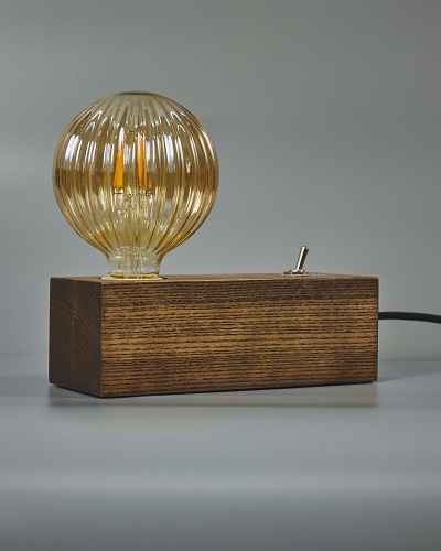 Настольная лампа декоративная Iterna Cube L 1xE27 дерево темное LW054 