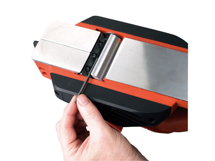 Электрорубанок Black+Decker KW712 KW712