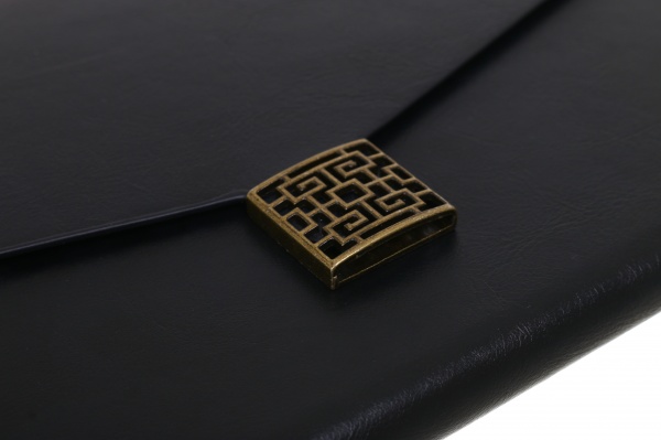 Книга для нотаток Ділова з металевою застібкою А5 чорний