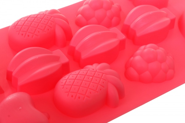 Форма для льда 195x105x15 мм в ассортименте