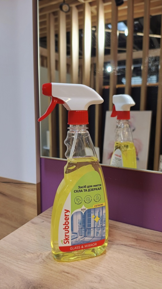 Средство моющее для стекла и зеркал SKRUBBERY Cetroni 0,5 л