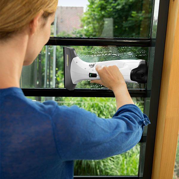 Пылесос оконный Karcher WV2 Premium Versatility promo 