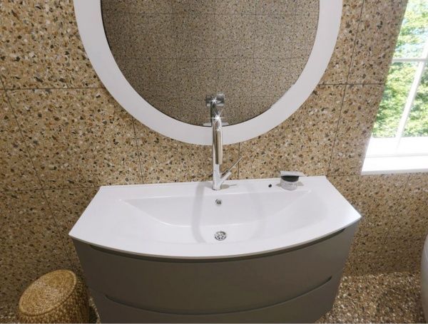 Умывальник Керамин Бари 120