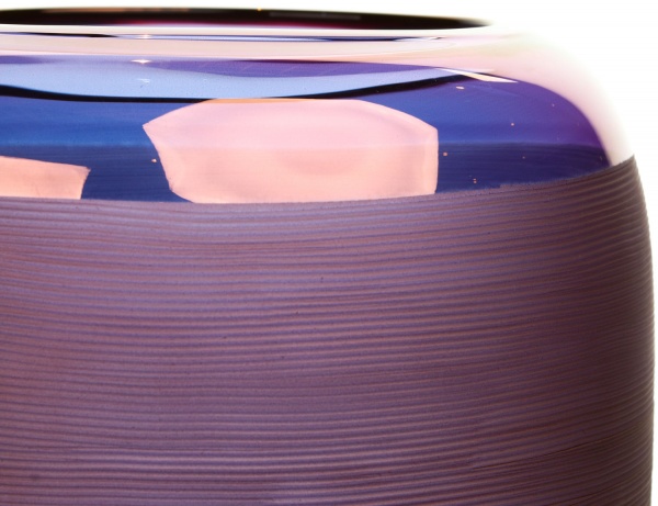 Ваза скляна морозна лаванда Luxio d17 h15 см Wrzesniak Glassworks