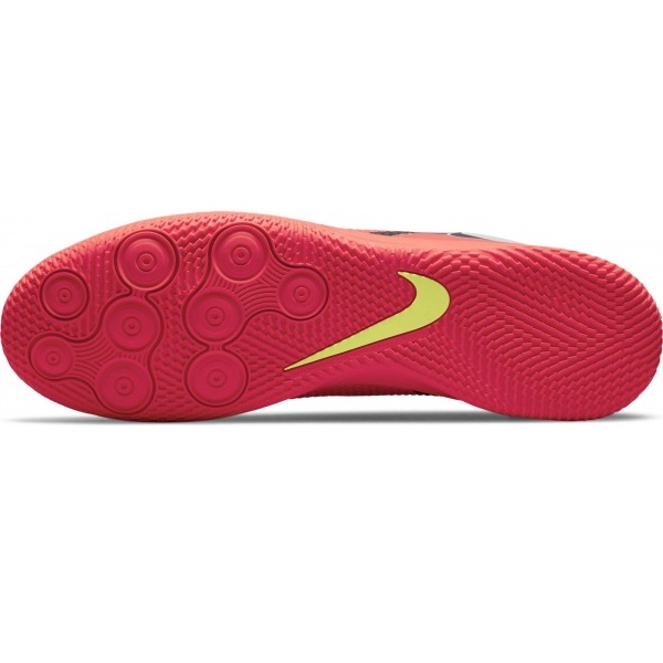Футзальне взуття Nike Phantom GT2 Club IC DC0829-167 р.US 8 білий