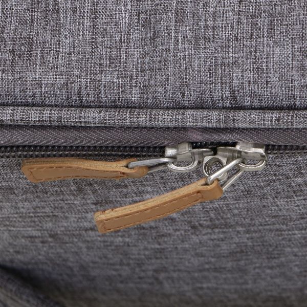 Валіза сірий на колесах 35х20х53 см 