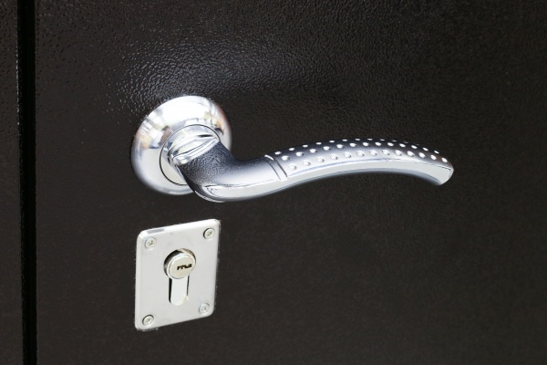 Двері вхідні металеві Y1S001C053+P037C283 чорний 2050х860 мм праві