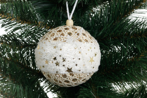 Шар новогодний Shunda с кружевом 100 мм золотой SDA211110CR