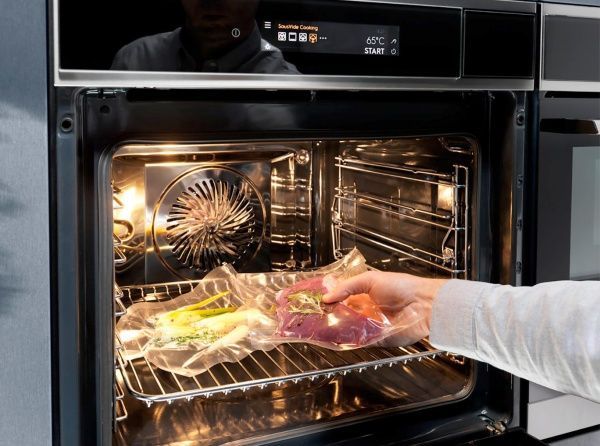 Духова шафа Electrolux OKB8S31X