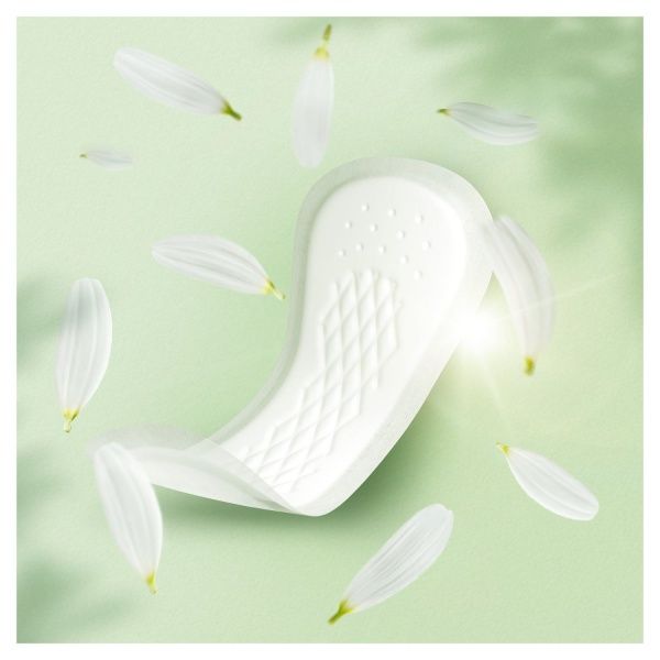 Прокладки щоденні Naturella Camomile Plus Trio 36 шт.