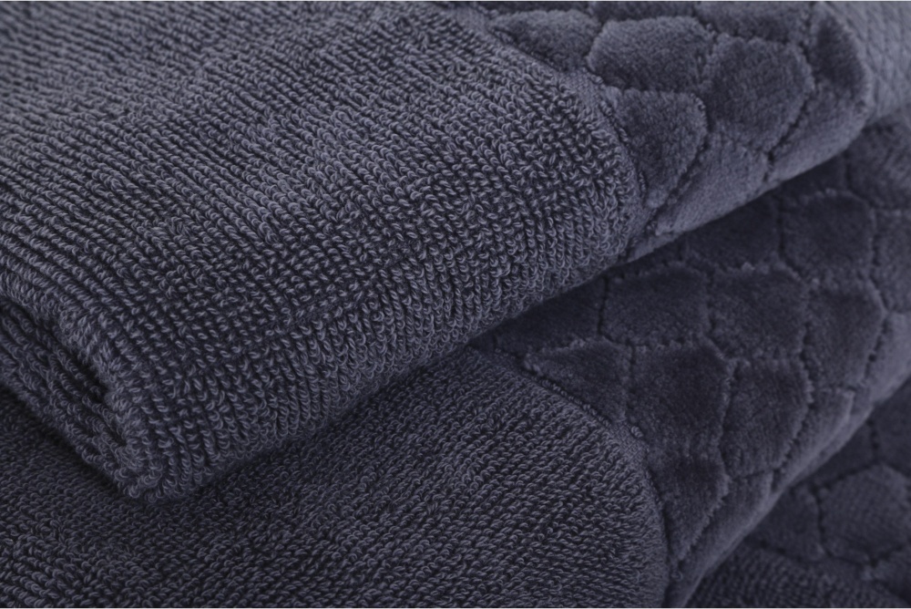 Рушник махровий VELOUR CELLS 33x50 см антрацит La Nuit