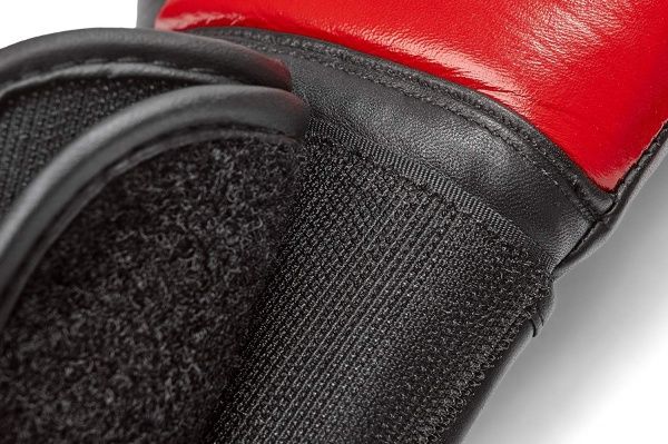 Боксерские перчатки Reebok RSCB-10100RDBK SS19 14oz красный с черным