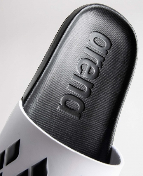 Шлепанцы Arena 004373-104 р.41 черный