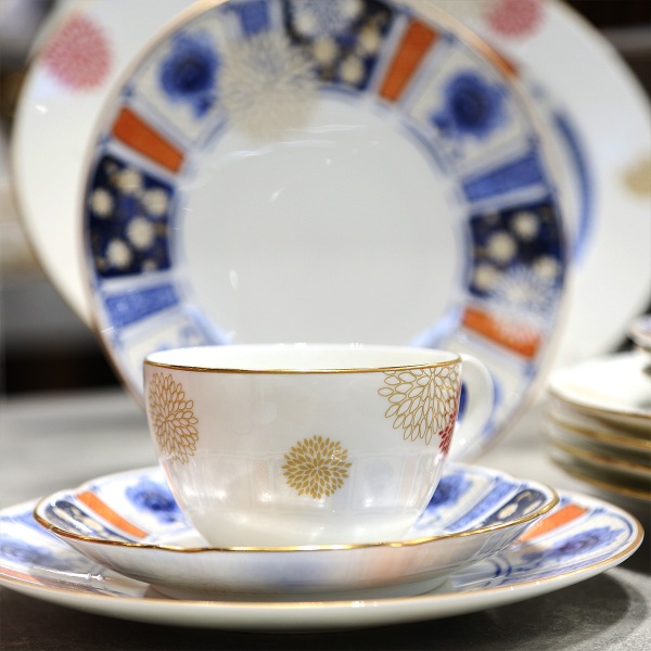 Сервиз столово-чайный Kikka 37 предметов на 6 персон Narumi