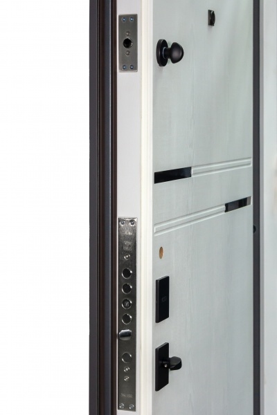 Дверь входная Булат Термо Мегаполис 528 муссонное дерево / муссонное дерево светлое 2050x950 мм левая