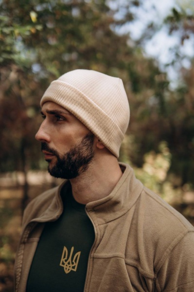 Шапка LOGOS 03-07-00-0002 р.one size бежевый