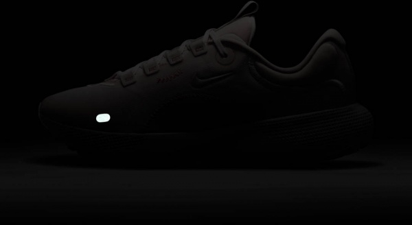 Кроссовки Nike WMNS NIKE REACT ESCAPE RN CV3817-101 р.US 7,5 бежевый