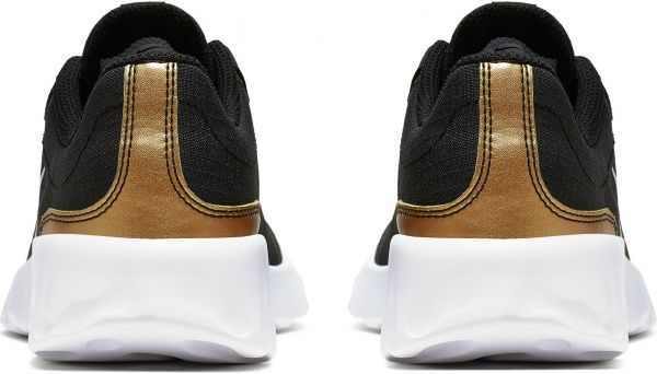 Кроссовки Nike EXPLORE STRADA VTB (GS) CJ6928-001 р.US 4Y черный