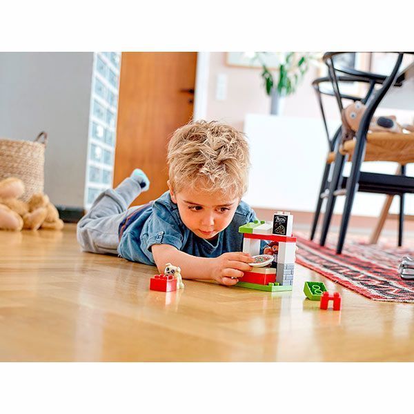 Конструктор LEGO Duplo Ятка з піцою 10927