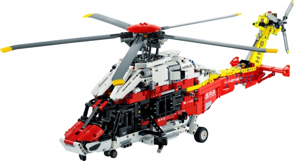 Конструктор LEGO Technic Рятувальний гелікоптер Airbus H175 42145