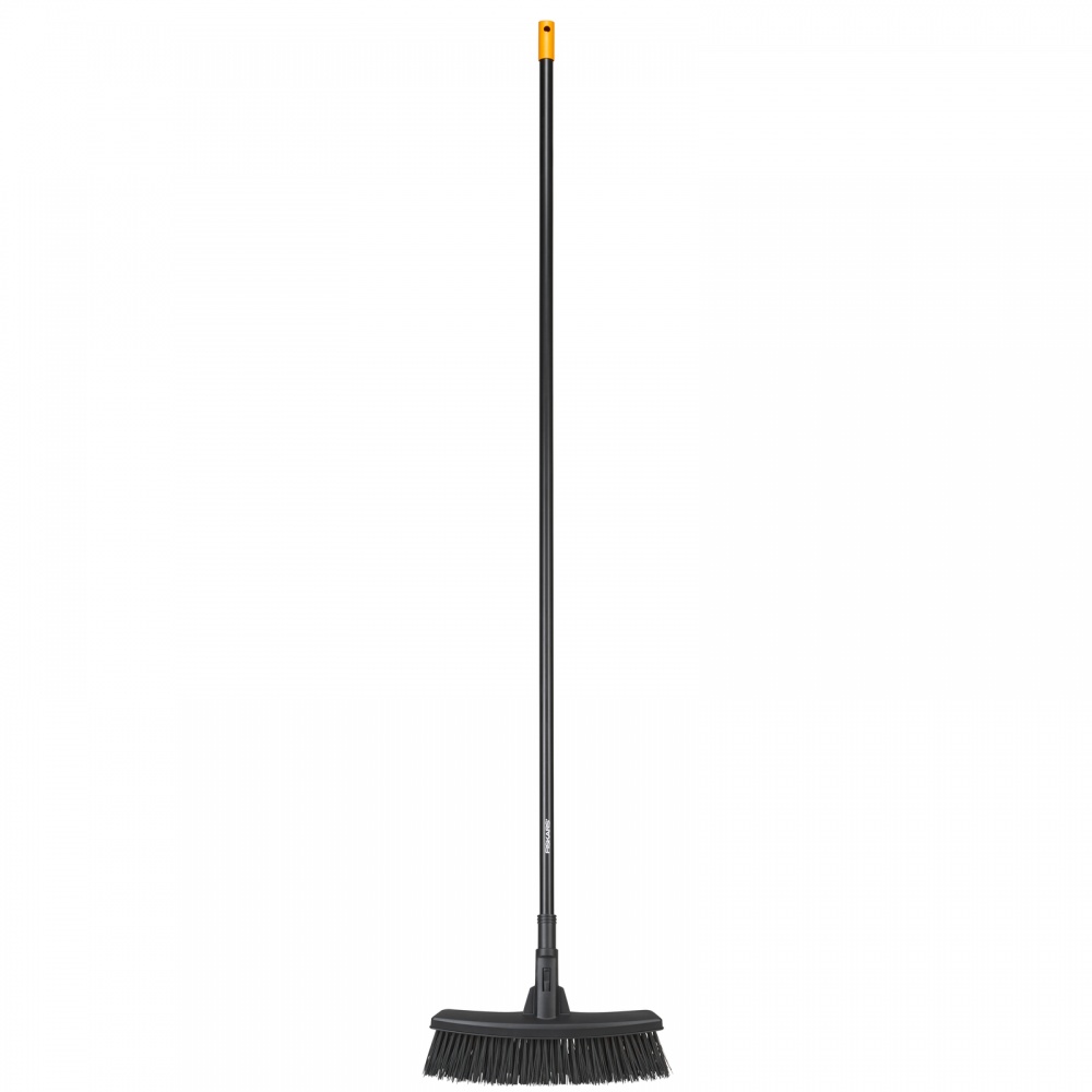 Набор садового инструмента зубчатые Fiskars черенок + щетка + грабли (1056927)