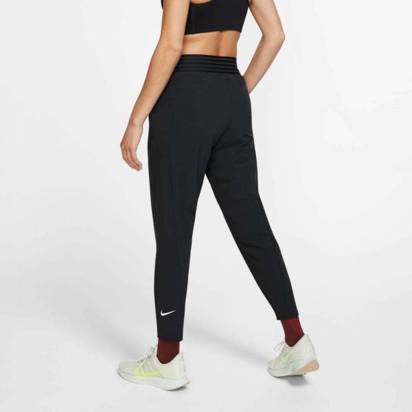 Брюки Nike NK ESSNTL PANT 7_8 BV2898-011 р. L черный
