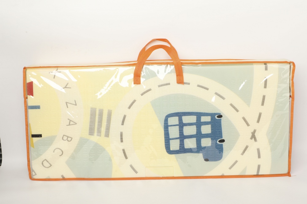 Игровой коврик Bambinelli Panda-traffic 180x200х1 см в сумке