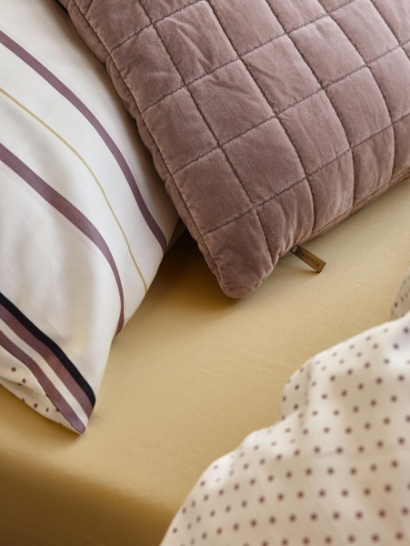 Подушка декоративна Julia 40x90 см бузковий Essenza 