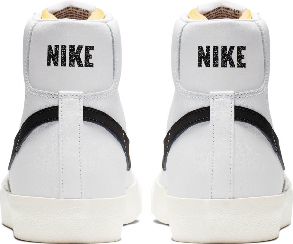 Кроссовки Nike BLAZER MID 77 VNTG BQ6806-100 р.US 9,5 белый