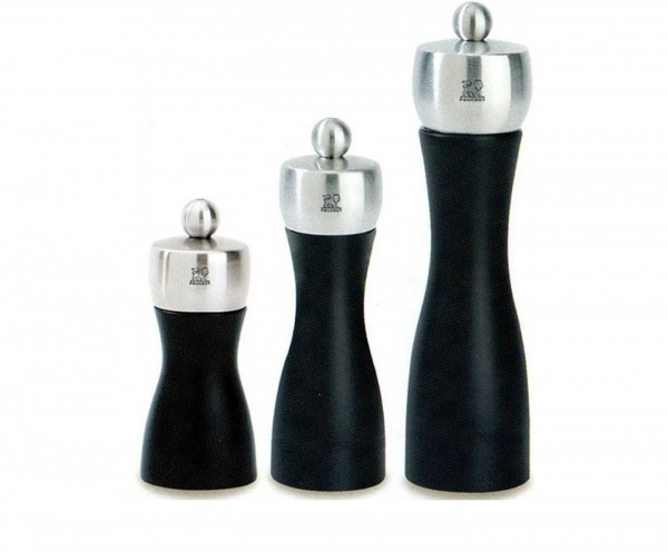 Млинок для солі Fidji 15 см чорний матовий з сріблястим (17149_BS) Peugeot