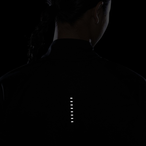 Джемпер Nike W NK DF SWSH RUN HZ MDLYR DD4902-010 р. XS черный