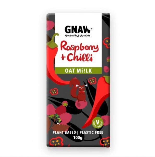 Молочний шоколад GNAW з вівсяного молока з ароматом малини та чилі 100 г