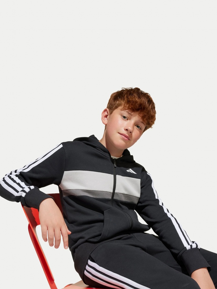 Спортивний костюм Adidas JC7520 р.164 чорний