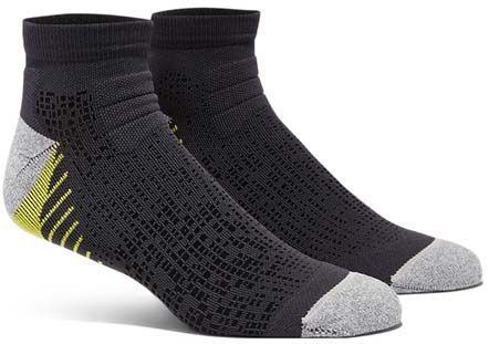 Шкарпетки Asics ULTRA COMFORT QUARTER SOCK 3013A269-021 чорний р.35-38