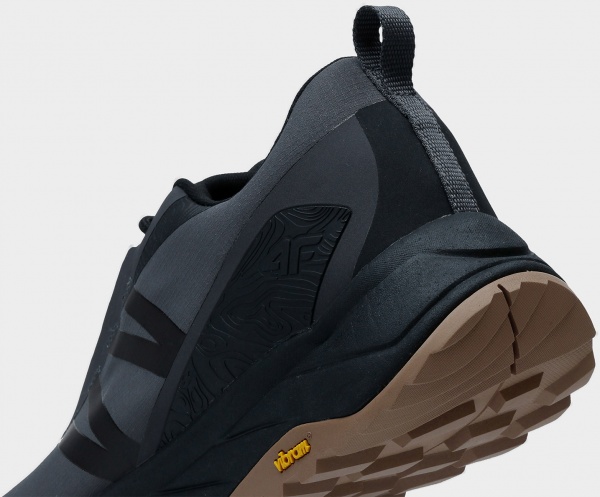 Кроссовки 4F SPORTSHOES M002 4FAW22FSPOM002-20S р.43 черный