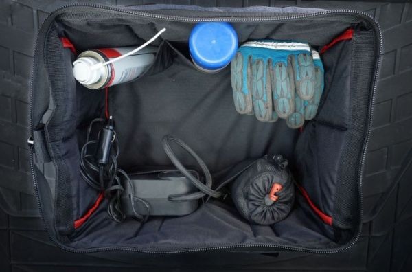 Сумка дорожная для автомобиля Дампин 27 ТрендБай 1055 серый