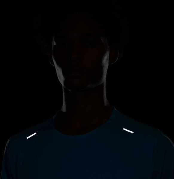 Футболка Nike M NK RN DVN RISE 365 SS DA1305-447 р. M бірюзовий