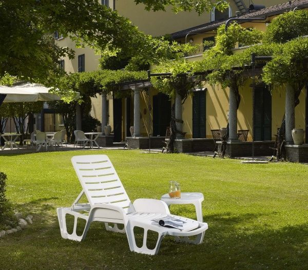 Лежак Ost-Fran FISSO белый 71x192 см 