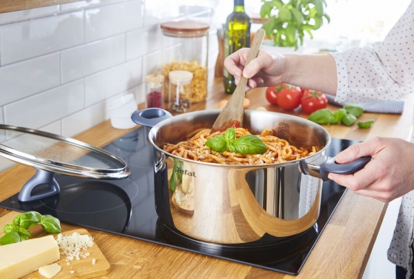 Набор посуды Daily Cook 11 предметов G713SB45 Tefal