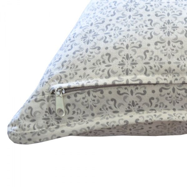 Подушка декоративна Bella 45x45 см сірий із малюнком Прованс 