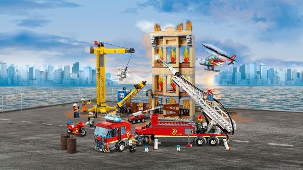 Конструктор LEGO City Городская пожарная бригада 60216