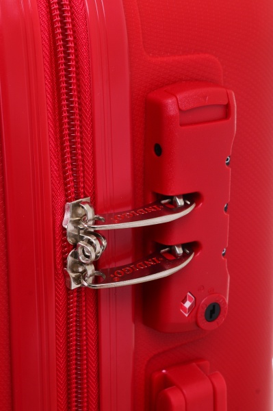 Чемодан 41 л красный XY22100 50х36х23 ABS 