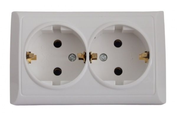 Розетка двойная с заземлением UP! (Underprice) без шторок без крышки белый 2213 WHITE