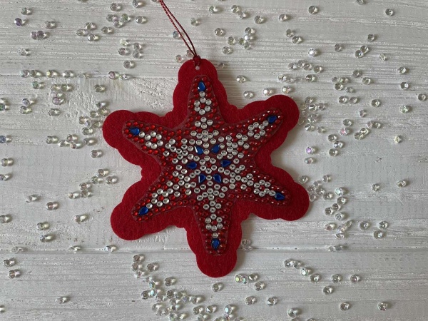 Набор для творчества со стразами (наклейка) Снежинка 10x10 см 178454 Діамантові ручки 