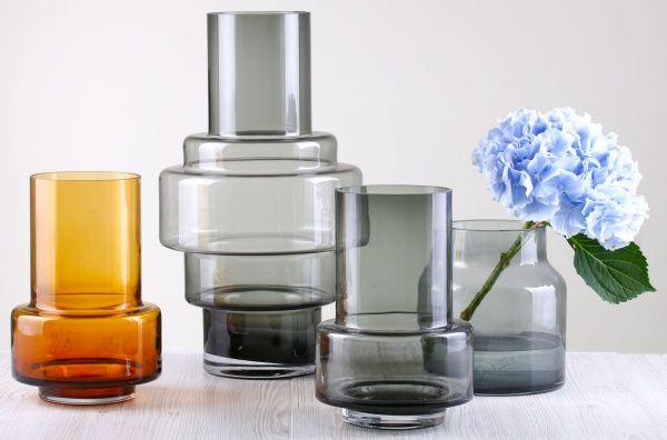 Ваза стеклянная лиловая 17х25 см Wrzesniak Glassworks