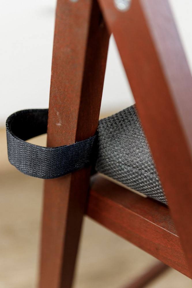 Подушка на стілець 40х40 см LEON графит на липучці Прованс