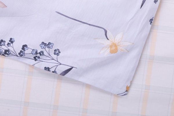 Комплект постільної білизни Silver blossom сімейний різнокольоровий принт La Nuit 